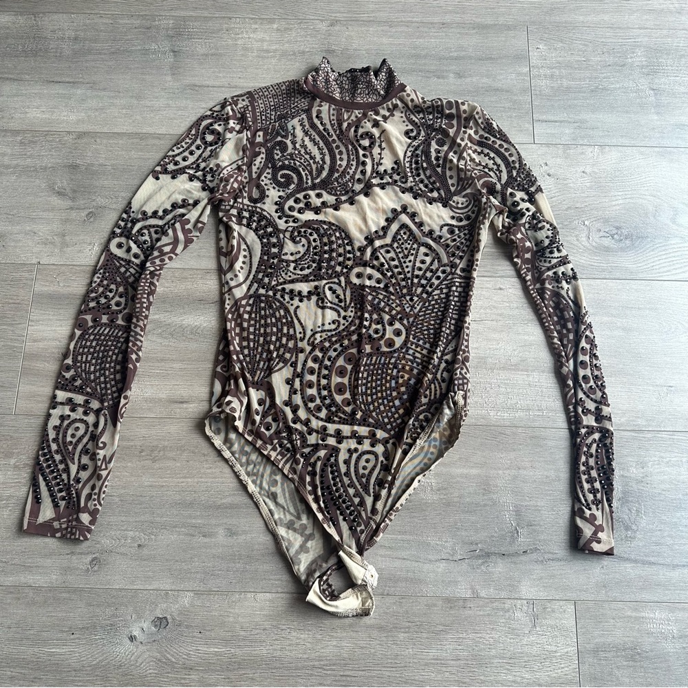 EUC sheer/bedazzled bodysuit - size medium